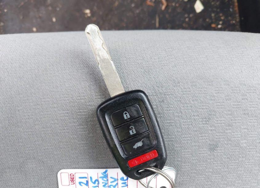 Photo 11 of 2015 Honda Cr-v LX (VIN 2HKRM4H3XFH630492)