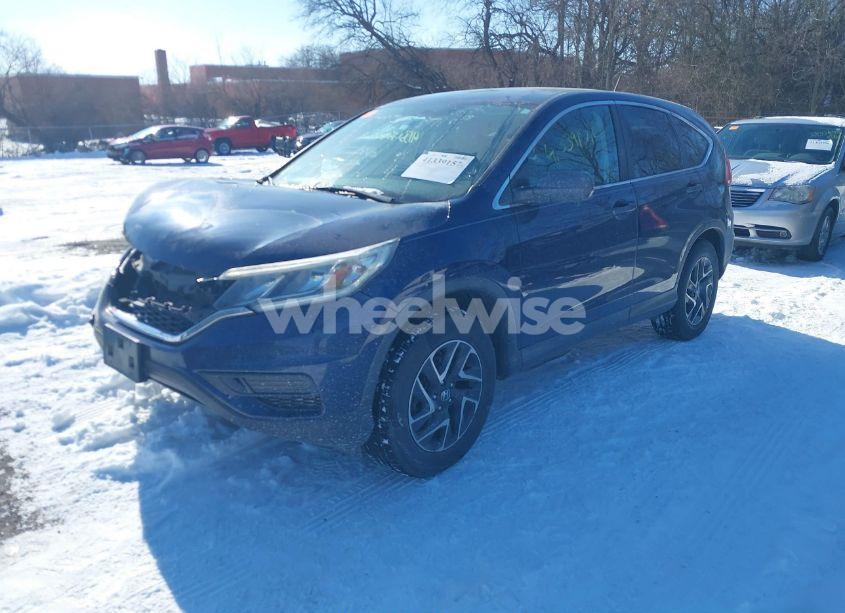 Photo 2 of 2016 Honda Cr-v SE (VIN 2HKRM4H40GH650826)