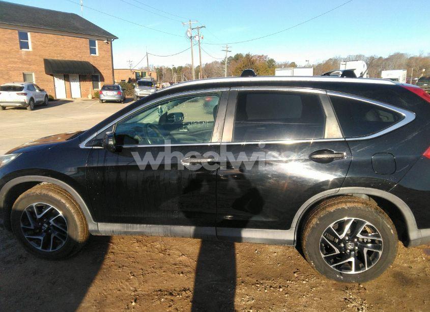 Photo 14 of 2016 Honda Cr-v SE (VIN 2HKRM4H40GH667688)