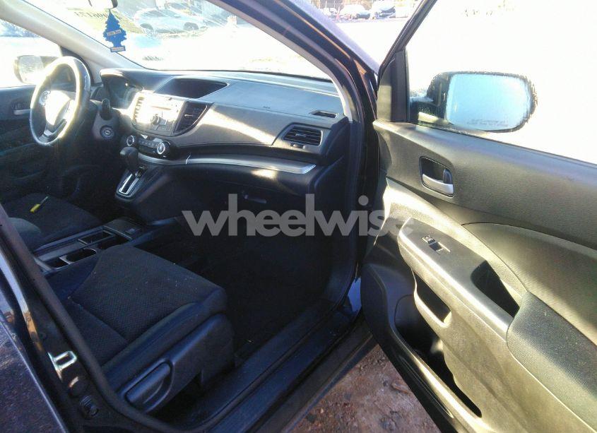 Photo 5 of 2016 Honda Cr-v SE (VIN 2HKRM4H40GH667688)