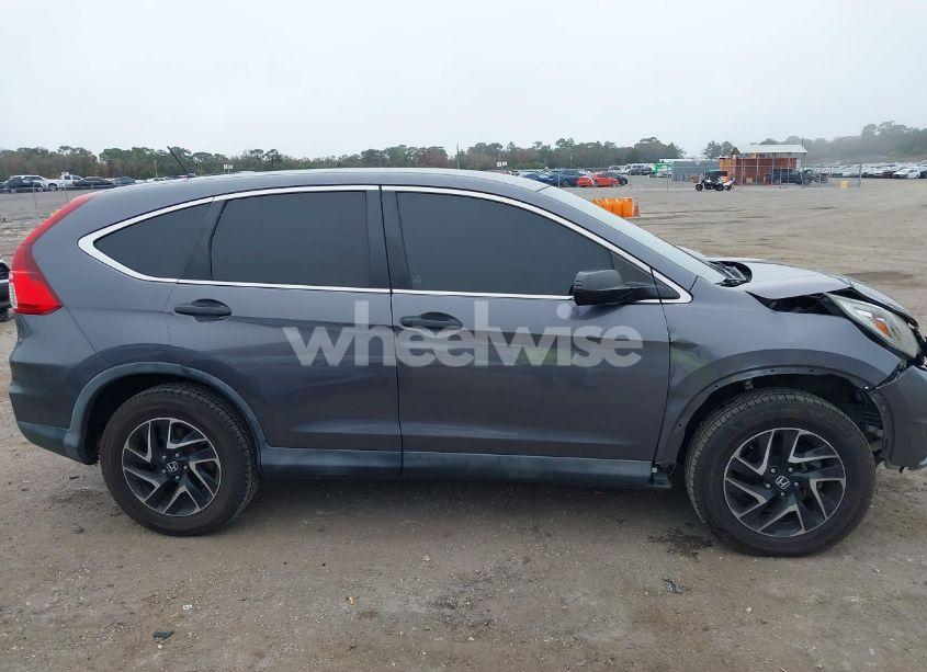 Photo 13 of 2016 Honda Cr-v SE (VIN 2HKRM4H40GH674060)