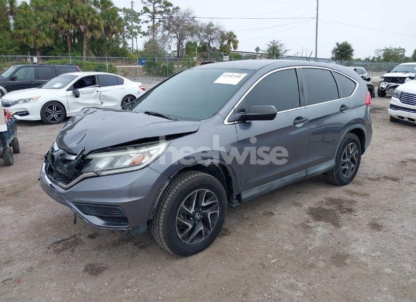 Photo 2 of 2016 Honda Cr-v SE (VIN 2HKRM4H40GH674060)