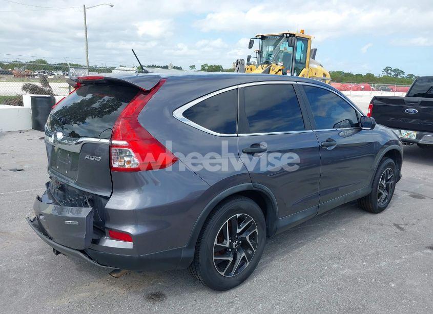 Photo 4 of 2016 Honda Cr-v SE (VIN 2HKRM4H41GH697038)