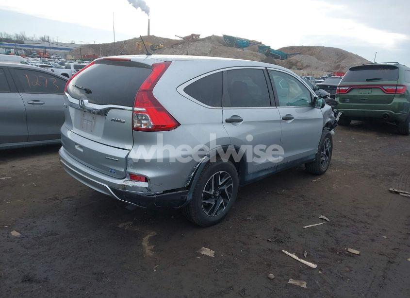 Photo 4 of 2016 Honda Cr-v SE (VIN 2HKRM4H42GH607136)