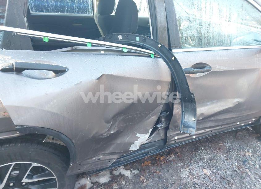 Photo 12 of 2016 Honda Cr-v SE (VIN 2HKRM4H42GH661908)