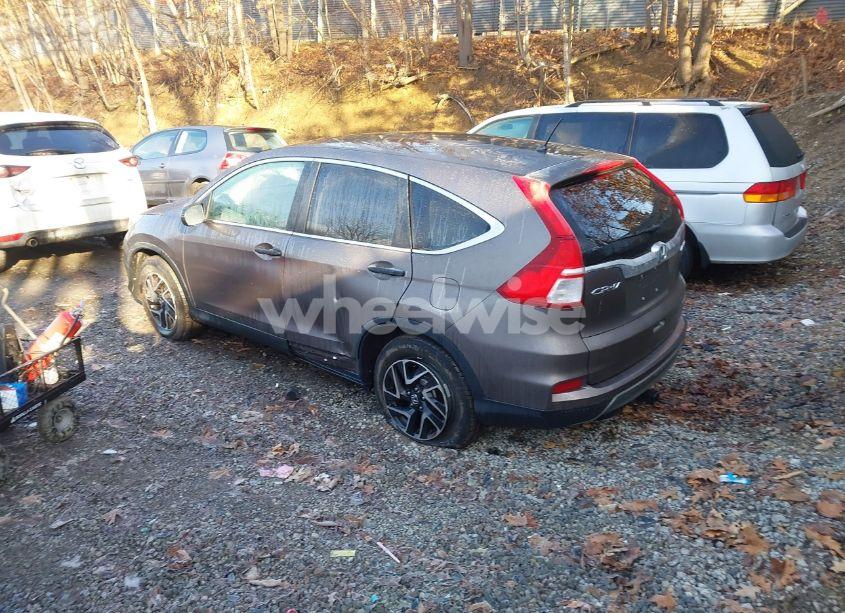 Photo 3 of 2016 Honda Cr-v SE (VIN 2HKRM4H42GH661908)