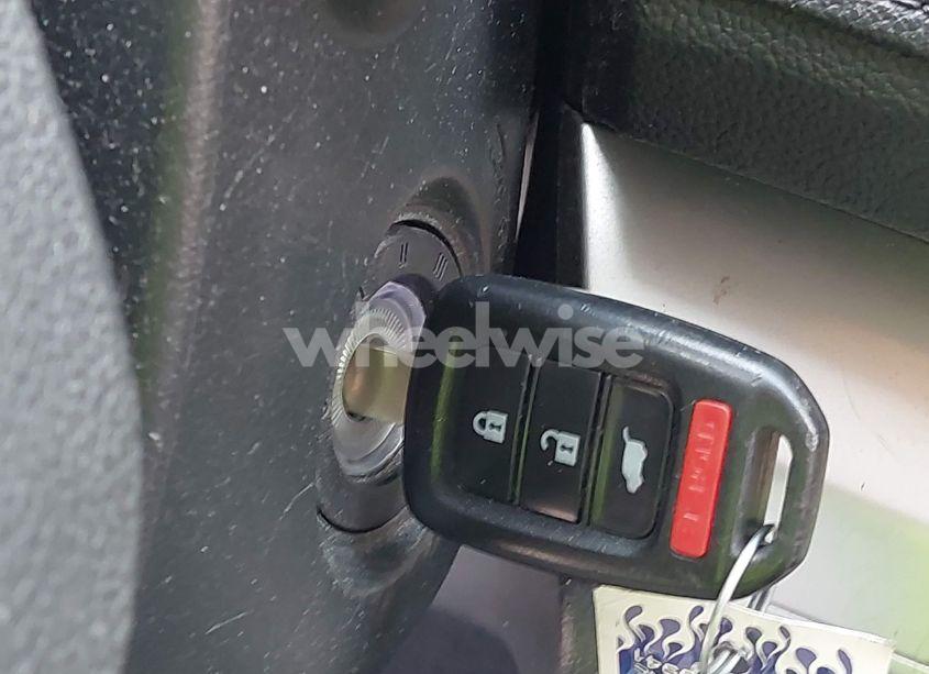 Photo 11 of 2016 Honda Cr-v SE (VIN 2HKRM4H44GH651798)