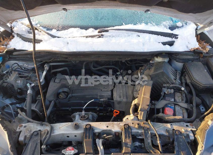 Photo 10 of 2016 Honda Cr-v SE (VIN 2HKRM4H45GH607132)