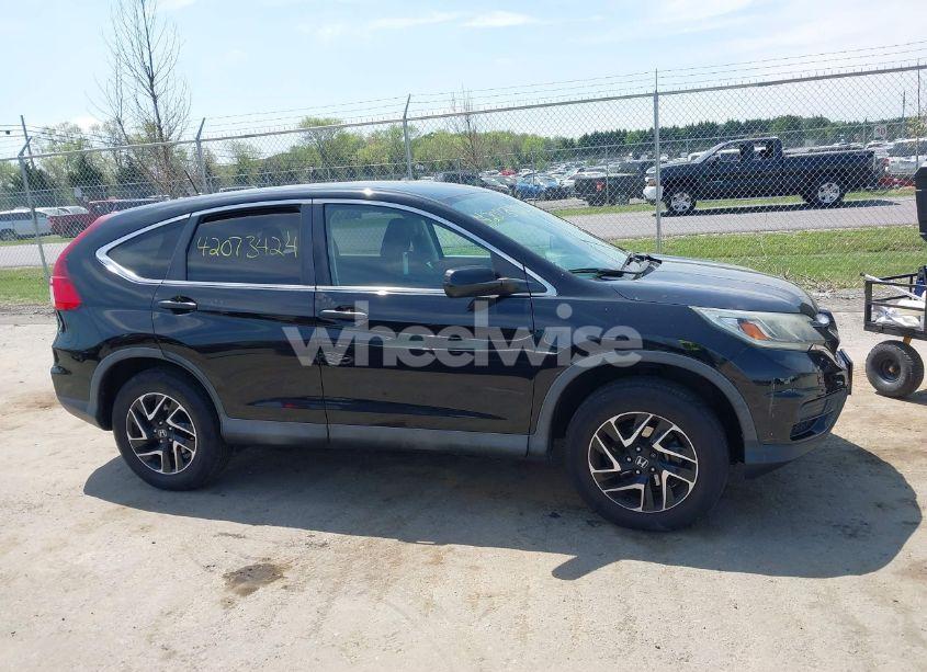 Photo 13 of 2016 Honda Cr-v SE (VIN 2HKRM4H47GH677439)