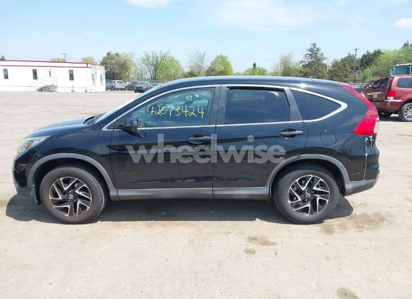 Photo 14 of 2016 Honda Cr-v SE (VIN 2HKRM4H47GH677439)