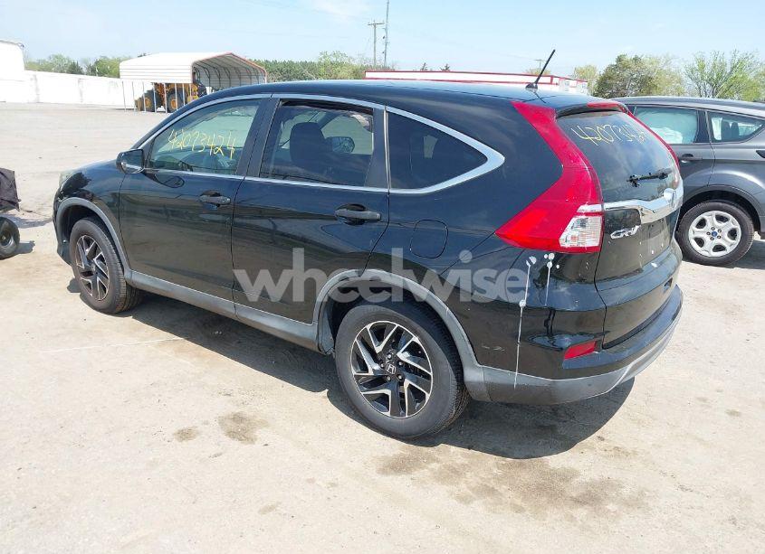 Photo 3 of 2016 Honda Cr-v SE (VIN 2HKRM4H47GH677439)