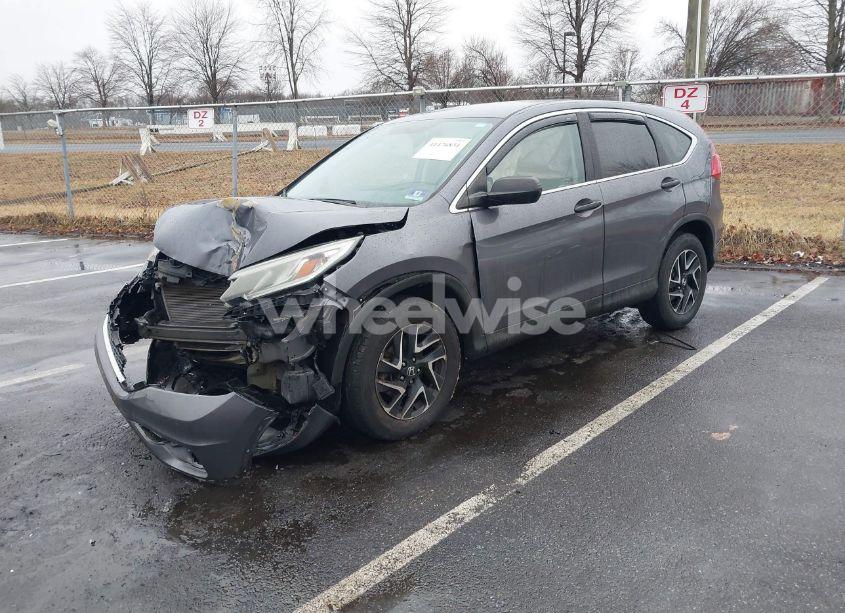 Photo 2 of 2016 Honda Cr-v SE (VIN 2HKRM4H47GH720547)
