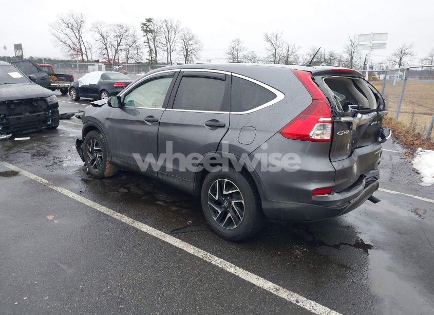 Photo 3 of 2016 Honda Cr-v SE (VIN 2HKRM4H47GH720547)