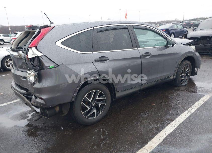 Photo 4 of 2016 Honda Cr-v SE (VIN 2HKRM4H47GH720547)