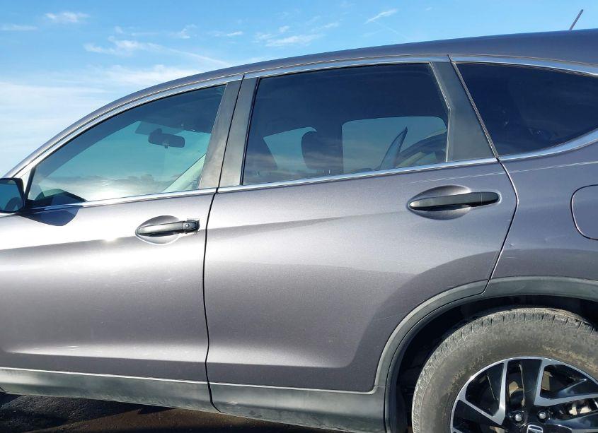 Photo 14 of 2016 Honda Cr-v SE (VIN 2HKRM4H48GH653652)