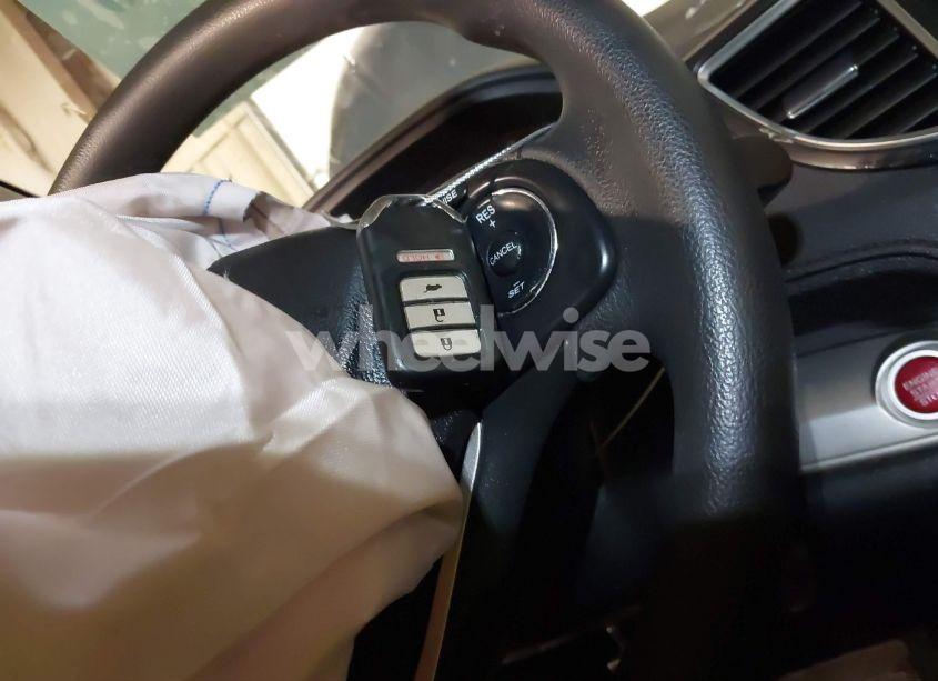 Photo 11 of 2016 Honda Cr-v EX (VIN 2HKRM4H51GH658619)