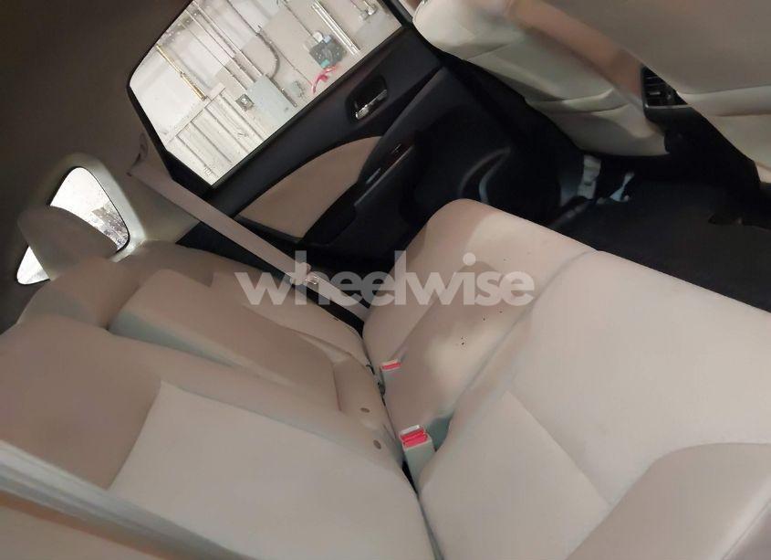 Photo 8 of 2016 Honda Cr-v EX (VIN 2HKRM4H51GH658619)