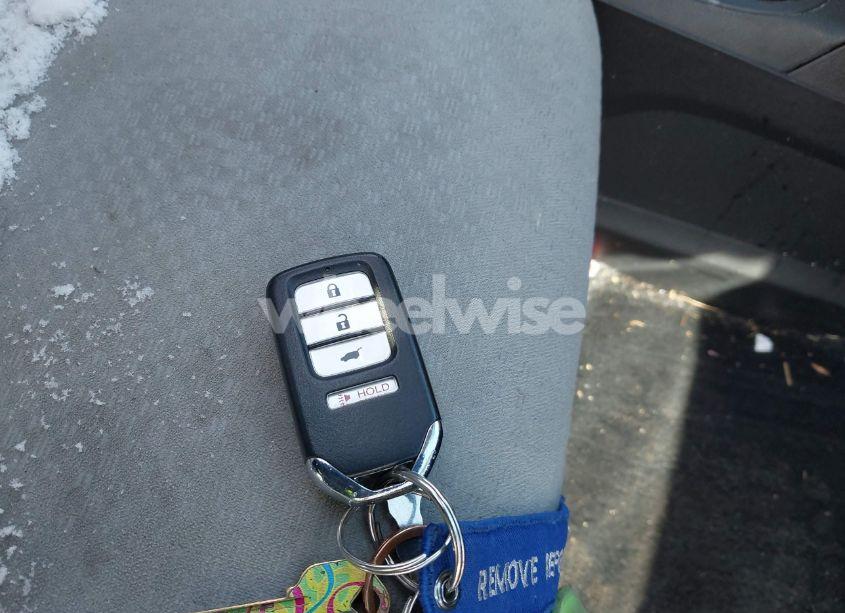 Photo 11 of 2016 Honda Cr-v EX (VIN 2HKRM4H53GH721185)