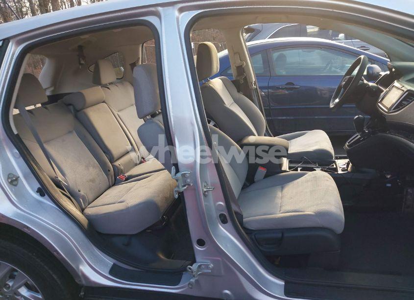 Photo 12 of 2016 Honda Cr-v EX (VIN 2HKRM4H56GH670524)