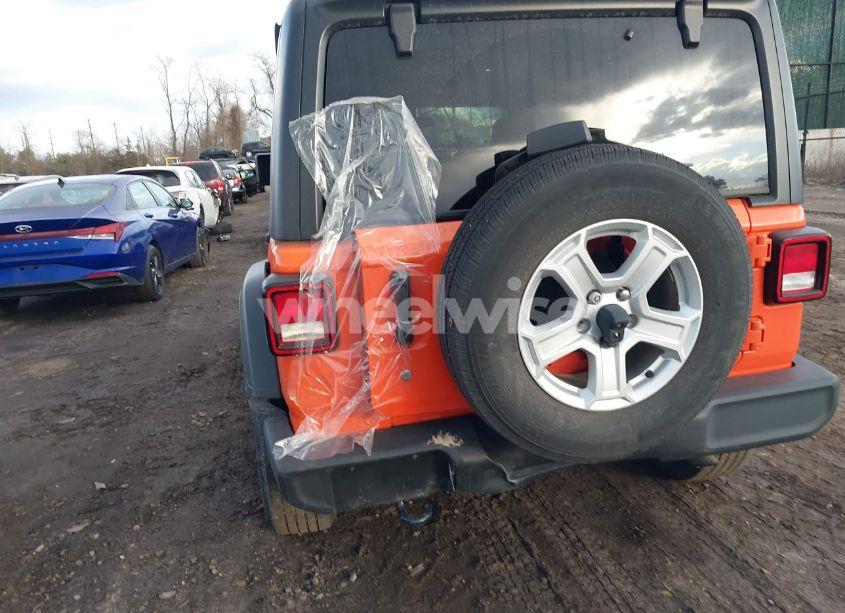 Photo 6 of 2015 Honda Cr-v EX (VIN 2HKRM4H57FH688593)