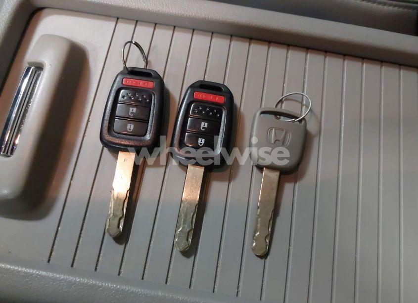 Photo 11 of 2014 Honda Cr-v EX-L (VIN 2HKRM4H76EH631303)