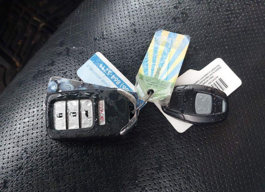 Photo 11 of 2016 Honda Cr-v EX-L (VIN 2HKRM4H77GH609166)