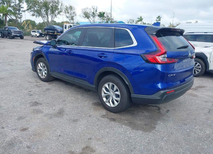 Photo 3 of 2024 Honda Cr-v LX 2WD (VIN 2HKRS3H21RH332733)