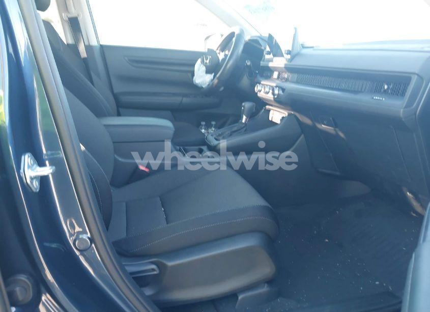 Photo 5 of 2023 Honda Cr-v LX 2WD (VIN 2HKRS3H27PH305548)