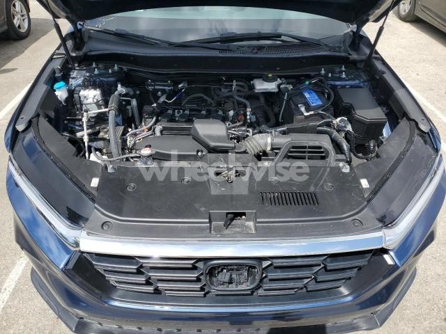 Photo 3 of 2023 HONDA CR-V LX (VIN 2HKRS3H28PH306367)