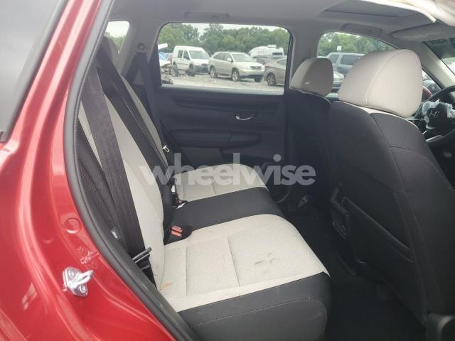 Photo 8 of 2025 HONDA CR-V EX (VIN 2HKRS3H46SH320102)