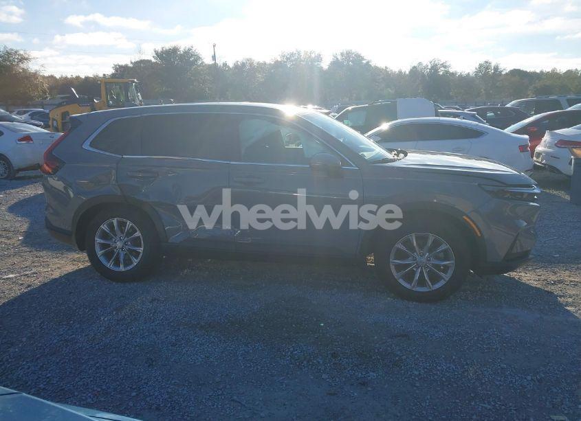 Photo 13 of 2024 Honda Cr-v EX 2WD (VIN 2HKRS3H47RH323522)