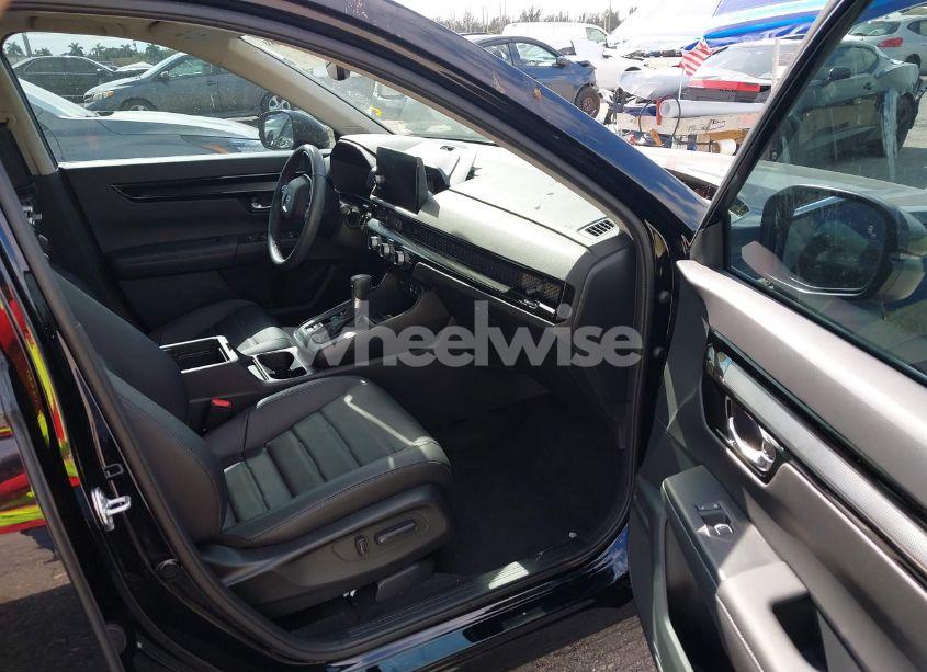 Photo 5 of 2024 Honda Cr-v EX-L (VIN 2HKRS3H70RH325056)