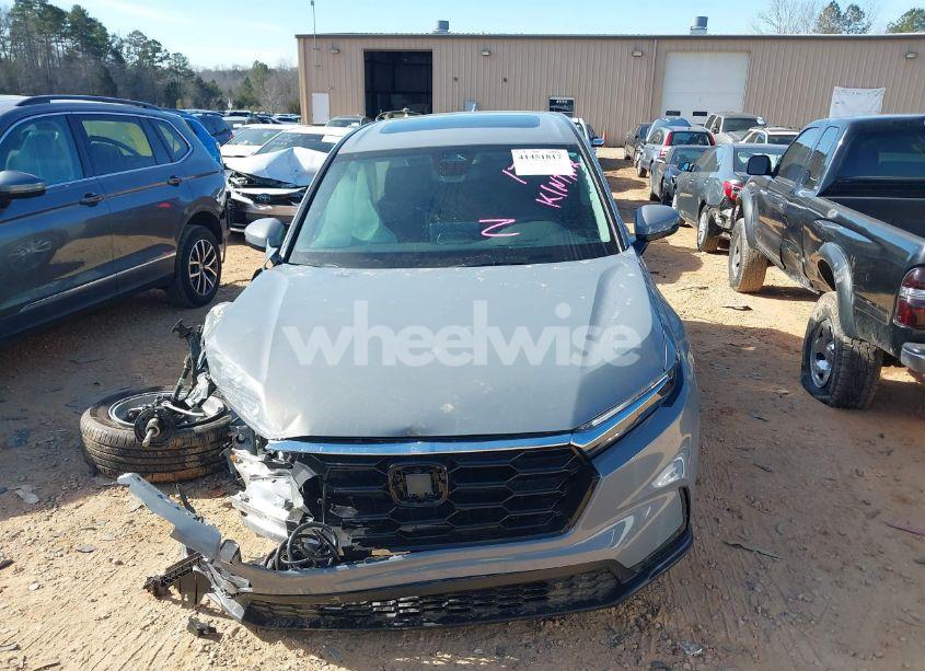 Photo 13 of 2025 Honda Cr-v EX-L 2WD (VIN 2HKRS3H73SH301730)