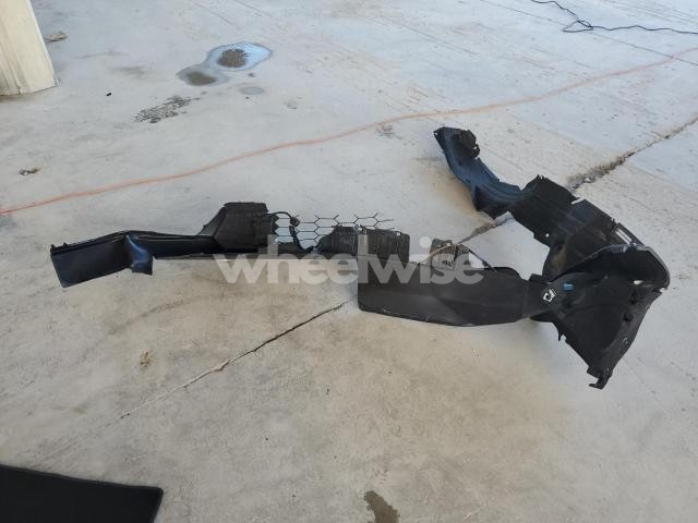 Photo 3 of 2025 HONDA CR-V EXL N/A (VIN 2HKRS3H75SH335703)