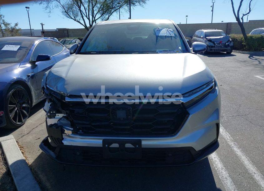 Photo 12 of 2024 Honda Cr-v EX-L 2WD (VIN 2HKRS3H7XRH330345)