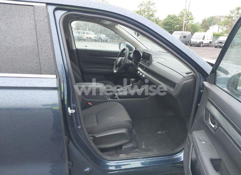 Photo 5 of 2025 Honda Cr-v LX AWD (VIN 2HKRS4H28SH424238)