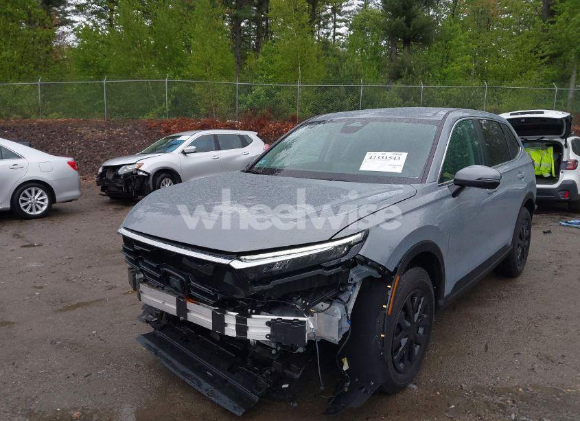 Photo 2 of 2025 Honda Cr-v LX AWD (VIN 2HKRS4H28SH470345)