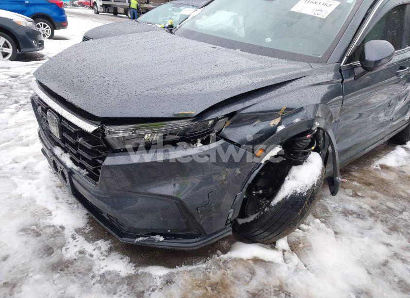 Photo 6 of 2024 Honda Cr-v EX AWD (VIN 2HKRS4H41RH479643)