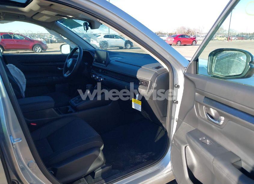 Photo 5 of 2025 Honda Cr-v EX AWD (VIN 2HKRS4H41SH443862)