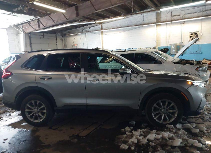 Photo 13 of 2024 Honda Cr-v EX AWD (VIN 2HKRS4H44RH461217)