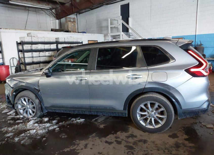 Photo 14 of 2024 Honda Cr-v EX AWD (VIN 2HKRS4H44RH461217)