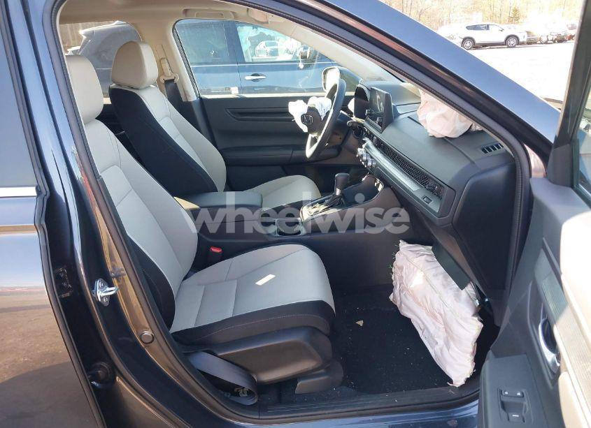 Photo 5 of 2025 Honda Cr-v EX AWD (VIN 2HKRS4H44SH454418)