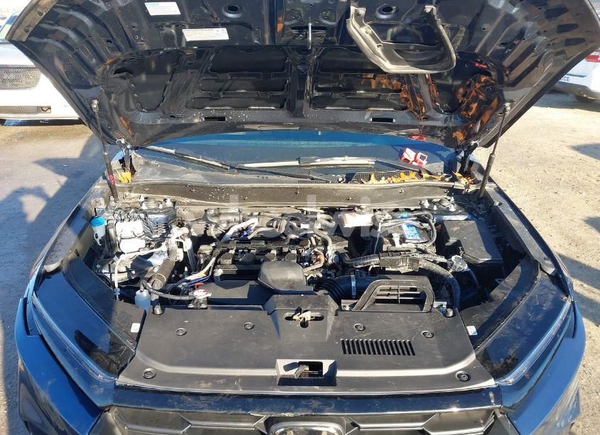 Photo 10 of 2024 Honda Cr-v EX AWD (VIN 2HKRS4H46RH436464)