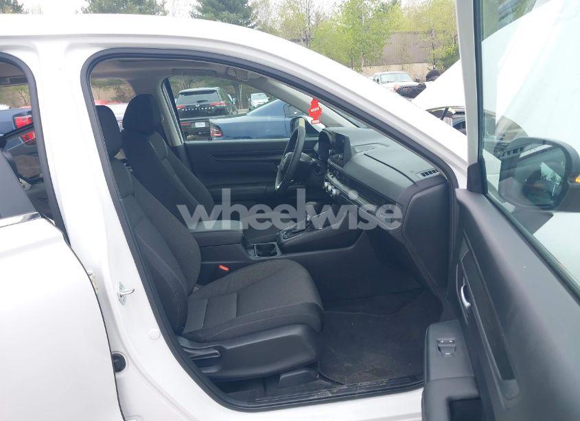 Photo 5 of 2025 Honda Cr-v EX AWD (VIN 2HKRS4H48SH461453)
