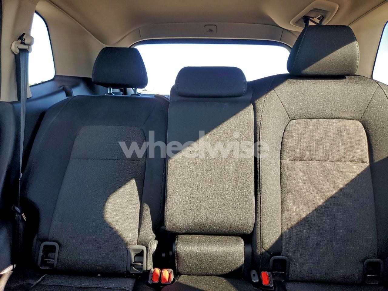 Photo 10 of 2024 HONDA CR-V EX (VIN 2HKRS4H49RH478904)