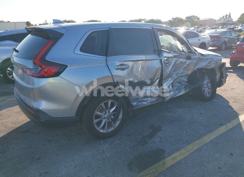 Photo 4 of 2024 Honda Cr-v EX AWD (VIN 2HKRS4H4XRH461223)