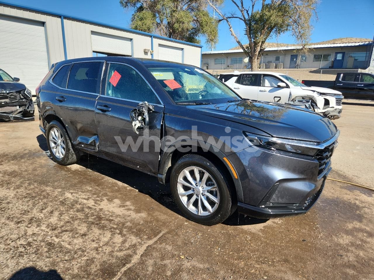 Photo 4 of 2025 HONDA CR-V EXL N/A (VIN 2HKRS4H70SH463546)