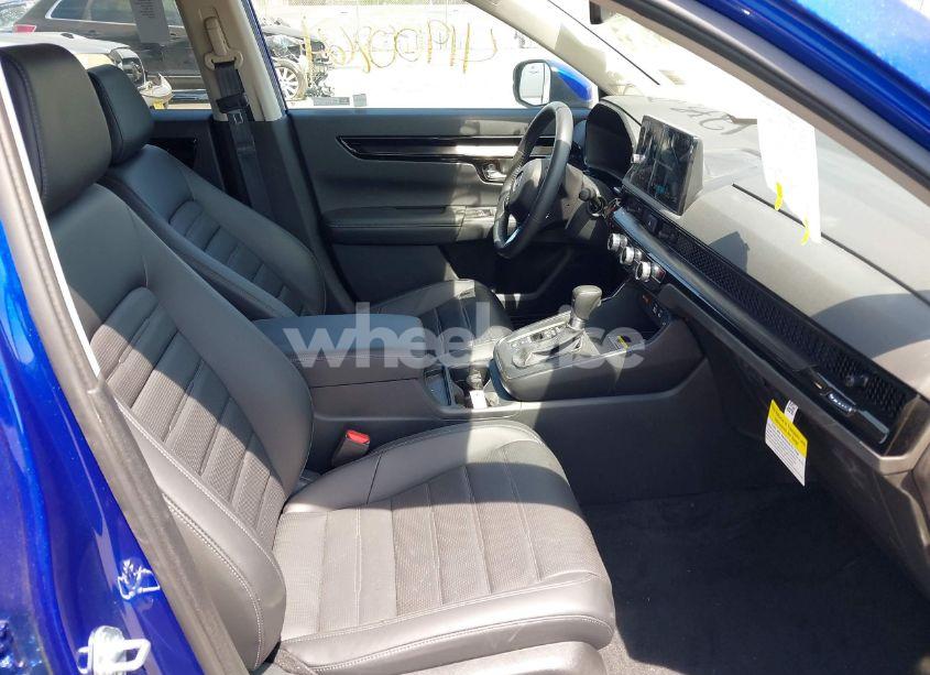 Photo 5 of 2024 Honda Cr-v EX-L AWD (VIN 2HKRS4H71RH452825)