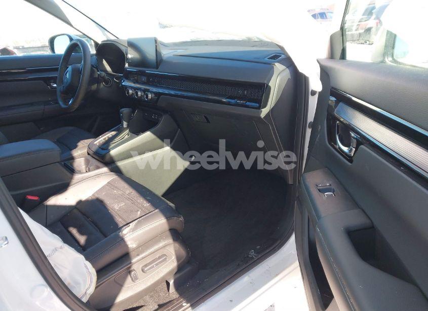 Photo 5 of 2025 Honda Cr-v EX-L AWD (VIN 2HKRS4H77SH404266)