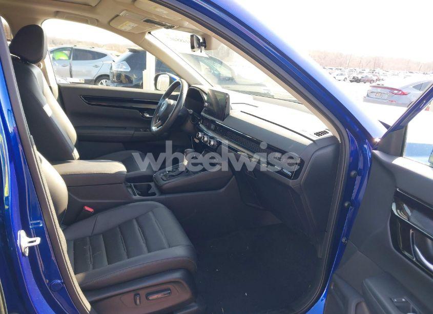 Photo 5 of 2024 Honda Cr-v EX-L AWD (VIN 2HKRS4H78RH438985)